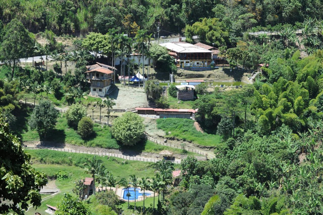 Hacienda Charrascal Coffe Farm Apartment Manizales Luaran gambar