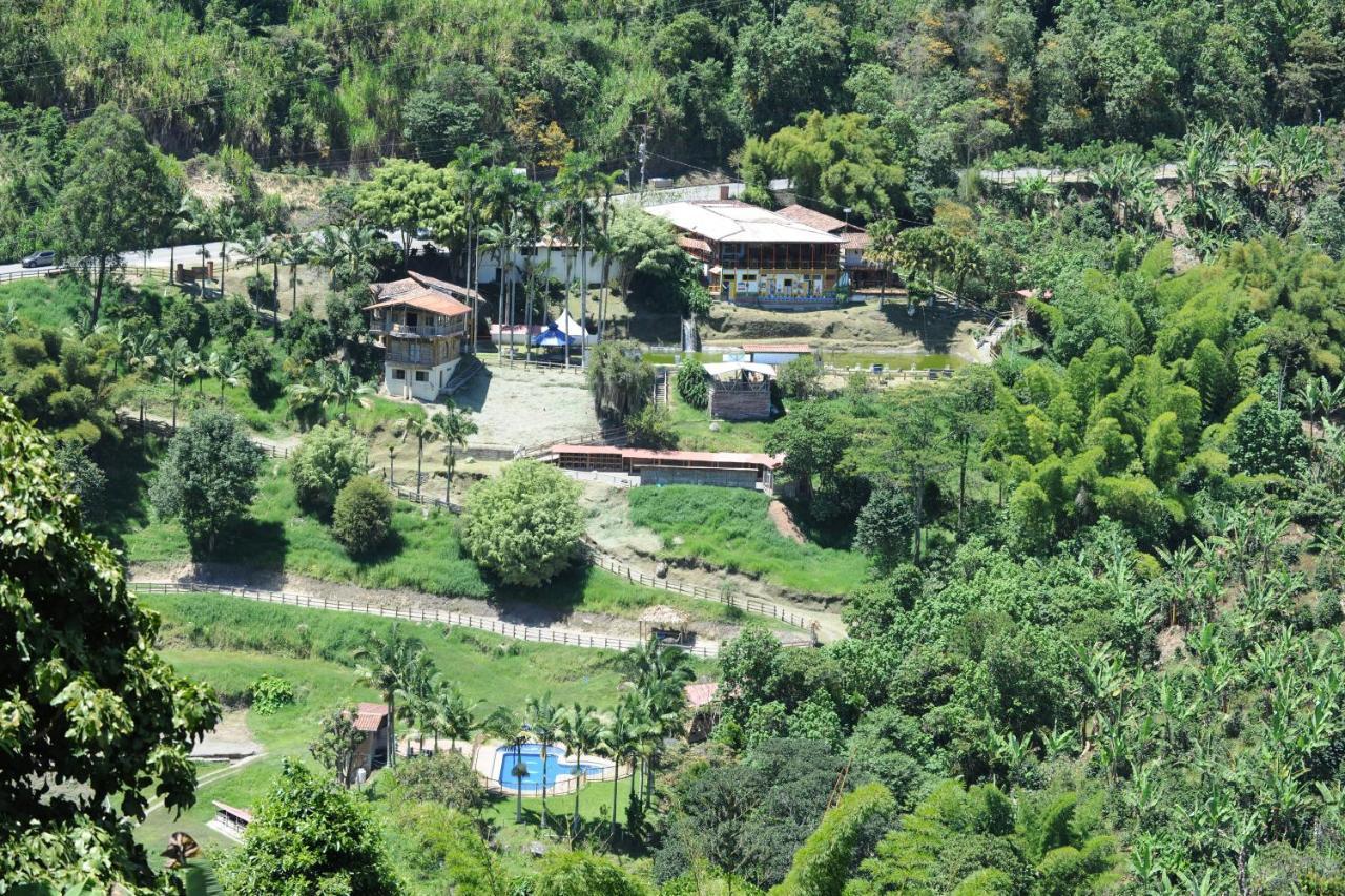 Hacienda Charrascal Coffe Farm Apartment Manizales Luaran gambar