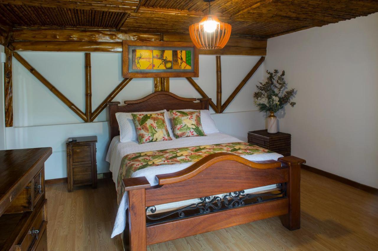 Hacienda Charrascal Coffe Farm Apartment Manizales Luaran gambar